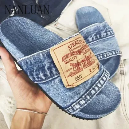 2024 Boutique Summer Women's Slippers New High Quality Thick-soled Women's Shoes Fashion Trend Non-slip Casual Sandals