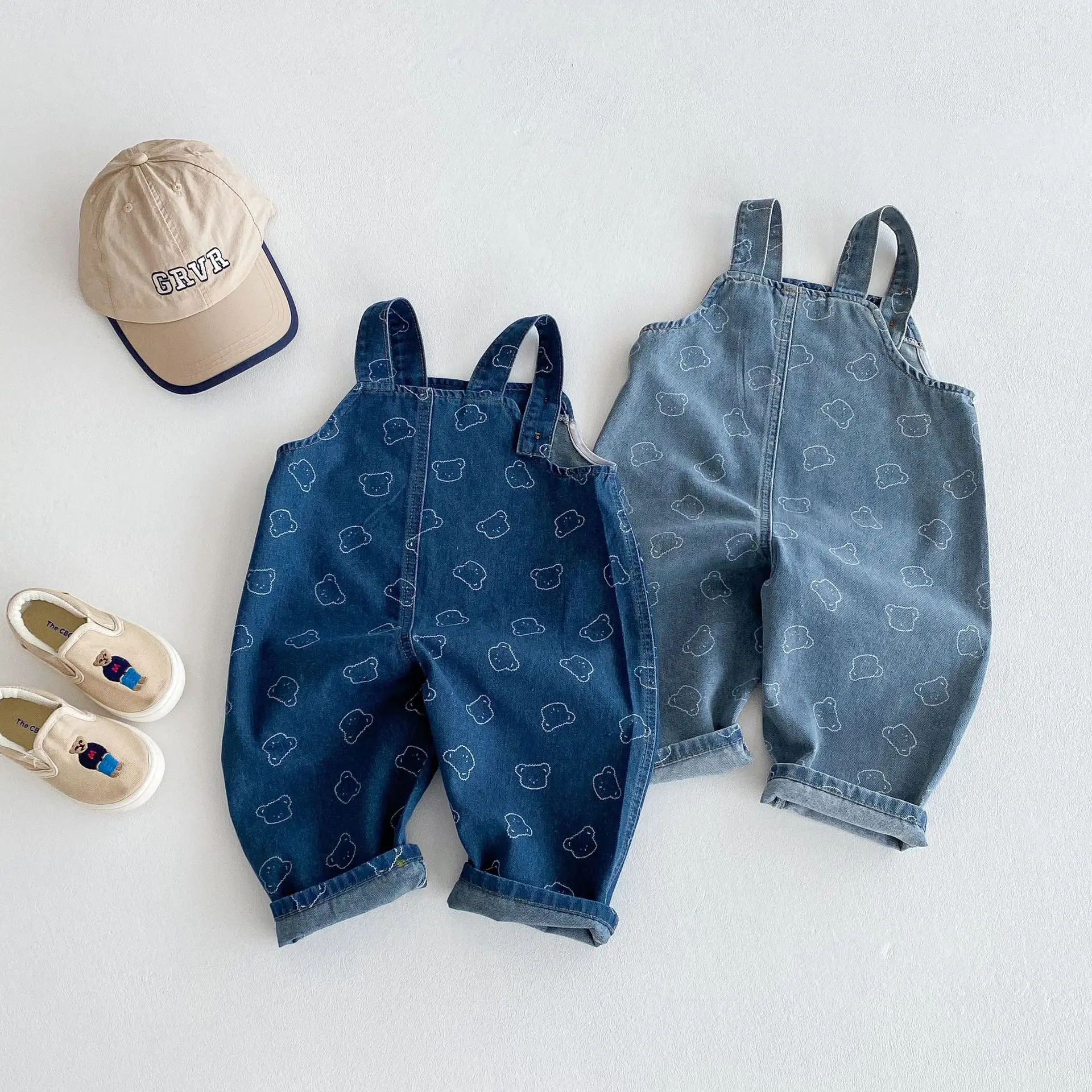 2025 Spring New Children Loose Denim Overalls Cotton Baby Girls Cartoon Bear Print Casual Pants Boys Strap Trousers Kids Jeans - Image 3